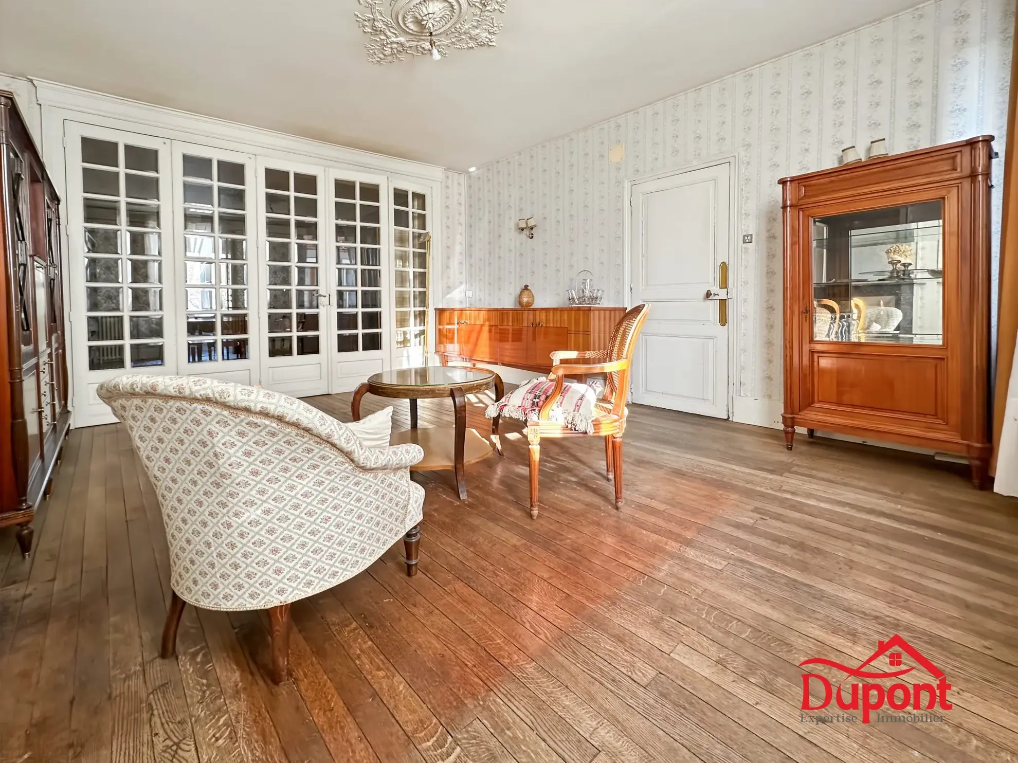 Maison de ville de 167 m² à Revin avec jardin et 5 chambres 