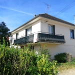 Maison familiale de 1960 avec jardin à Louhans - 138 000 €