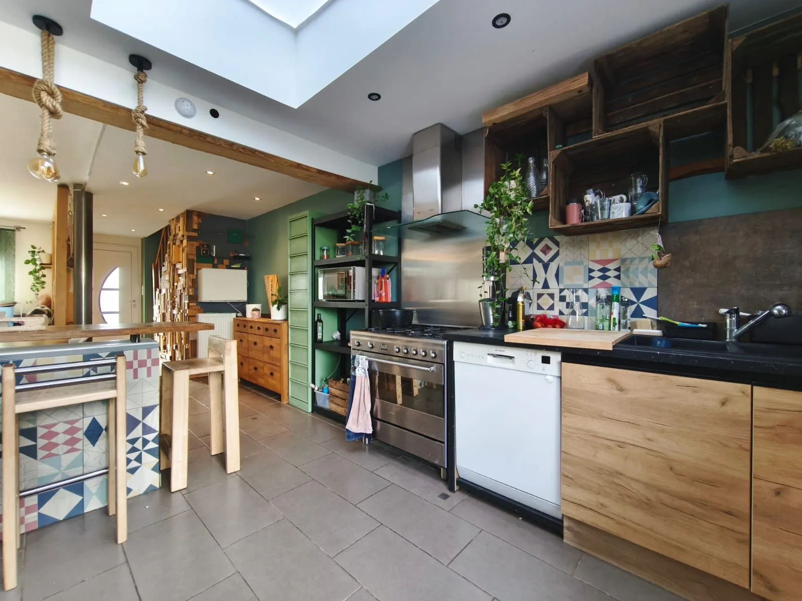 Maison 5 pièces avec jardin, garage à Beuvrages - Opportunité exclusive 