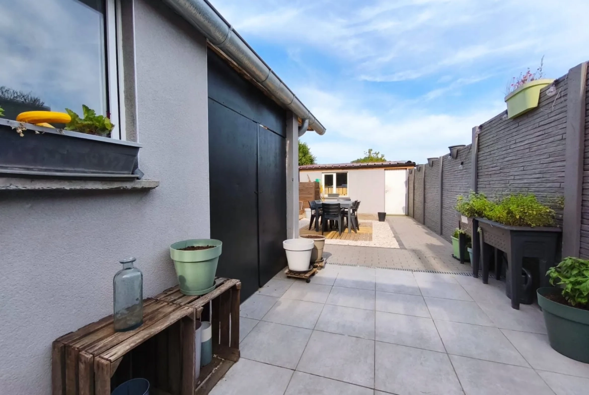 Maison 5 pièces avec jardin, garage à Beuvrages - Opportunité exclusive 