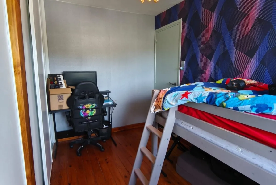 Maison 5 pièces avec jardin, garage à Beuvrages - Opportunité exclusive 