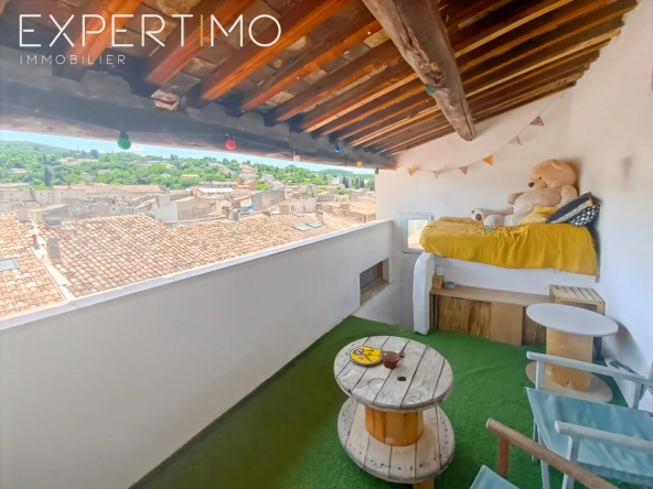 Appartement lumineux avec terrasse et vue sur le Luberon à Apt