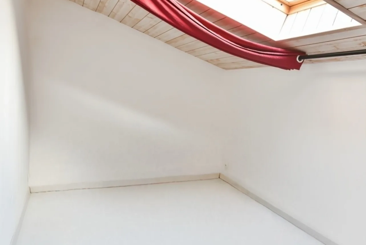 Appartement lumineux avec terrasse et vue sur le Luberon à Apt 