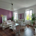 Appartement T3 rénové avec jardin à Toulon Est - Charme et confort