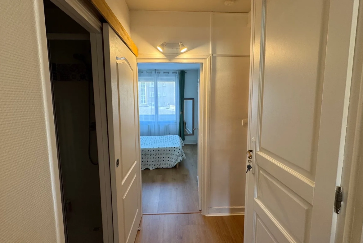 Appartement F2 à Dieppe avec Vue sur le Canal – Investissement ou Résidence 