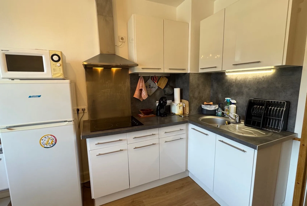 Appartement F2 à Dieppe avec Vue sur le Canal – Investissement ou Résidence 