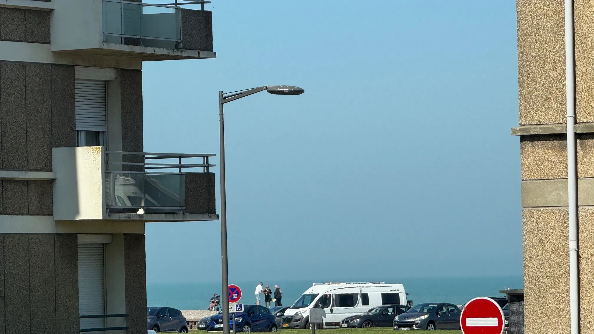 Appartement F2 à Dieppe avec Vue sur le Canal – Investissement ou Résidence 