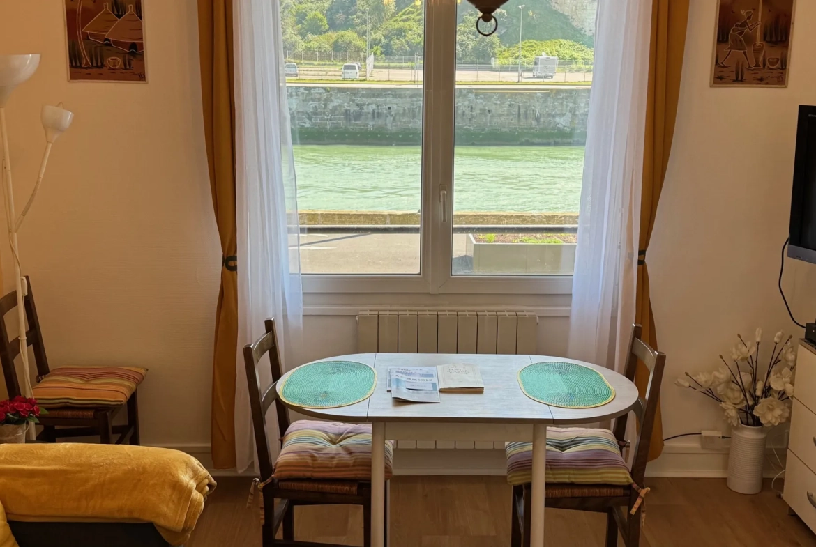 Appartement F2 à Dieppe avec Vue sur le Canal – Investissement ou Résidence 