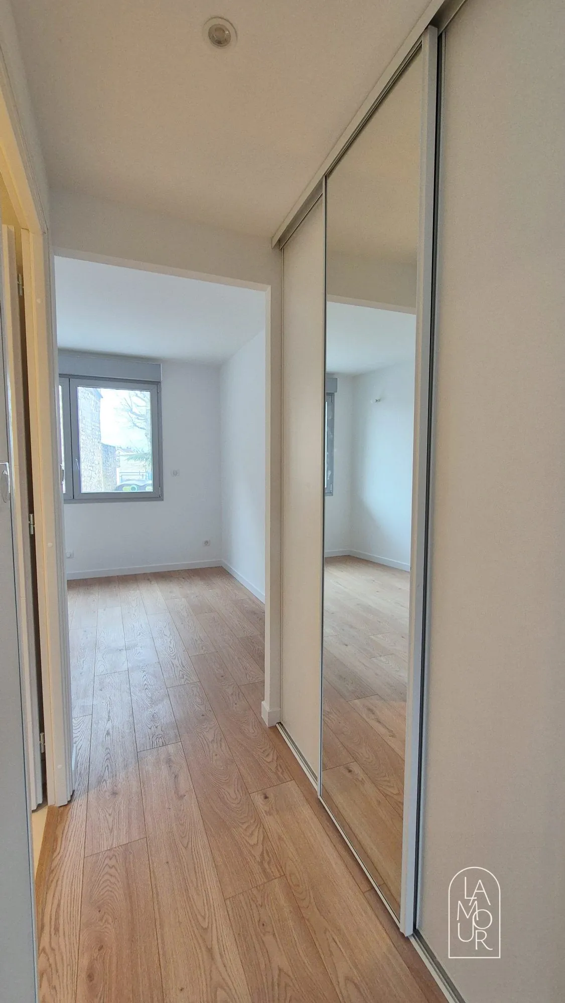 Vente appartement T2 rénové avec balcon à Dijon - Jean Jaurès 
