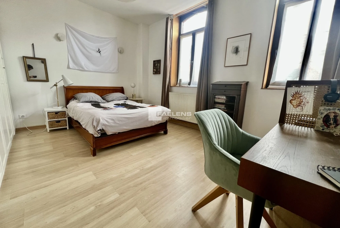 Charmante maison 1930 à Roubaix avec 3 chambres et cave au prix de 159 000 € 