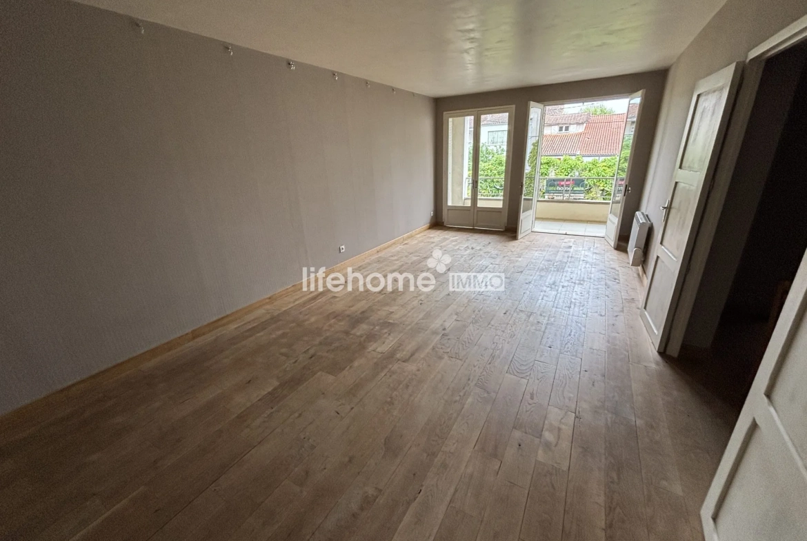 Immeuble mixte à vendre à Villeneuve-sur-Lot avec local et appartement 