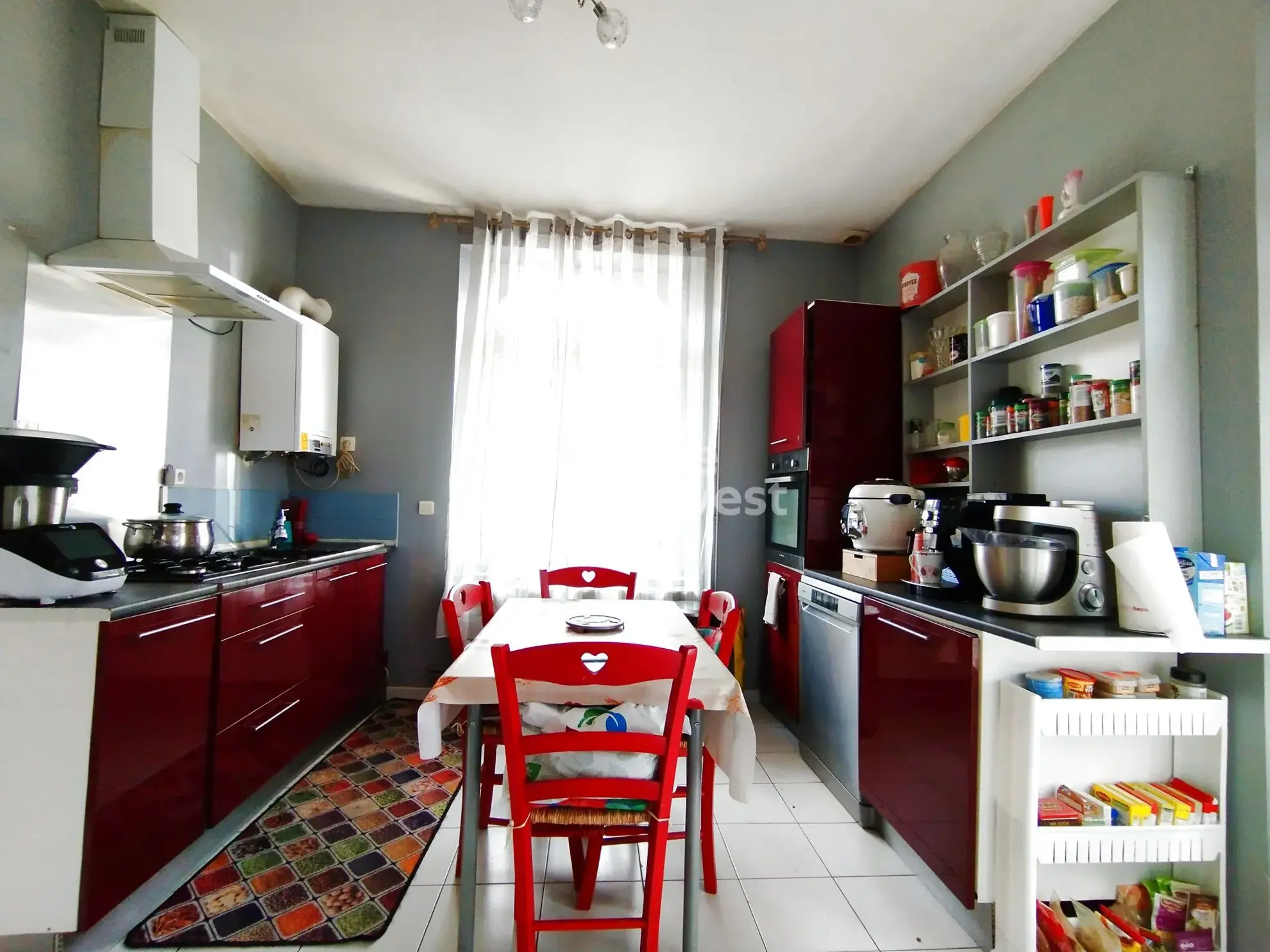 Maison familiale à vendre à Hirson - 89 m², 3 chambres, proche commodités 
