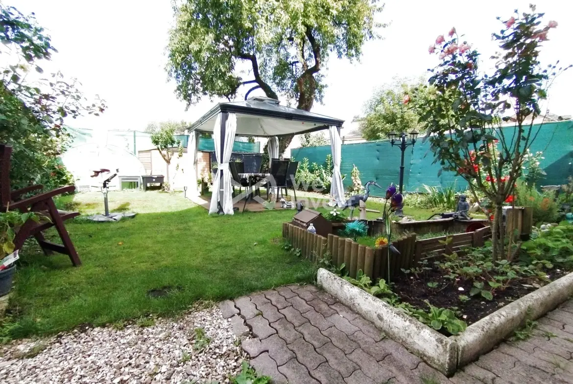Maison familiale à vendre à Hirson - 89 m², 3 chambres, proche commodités 