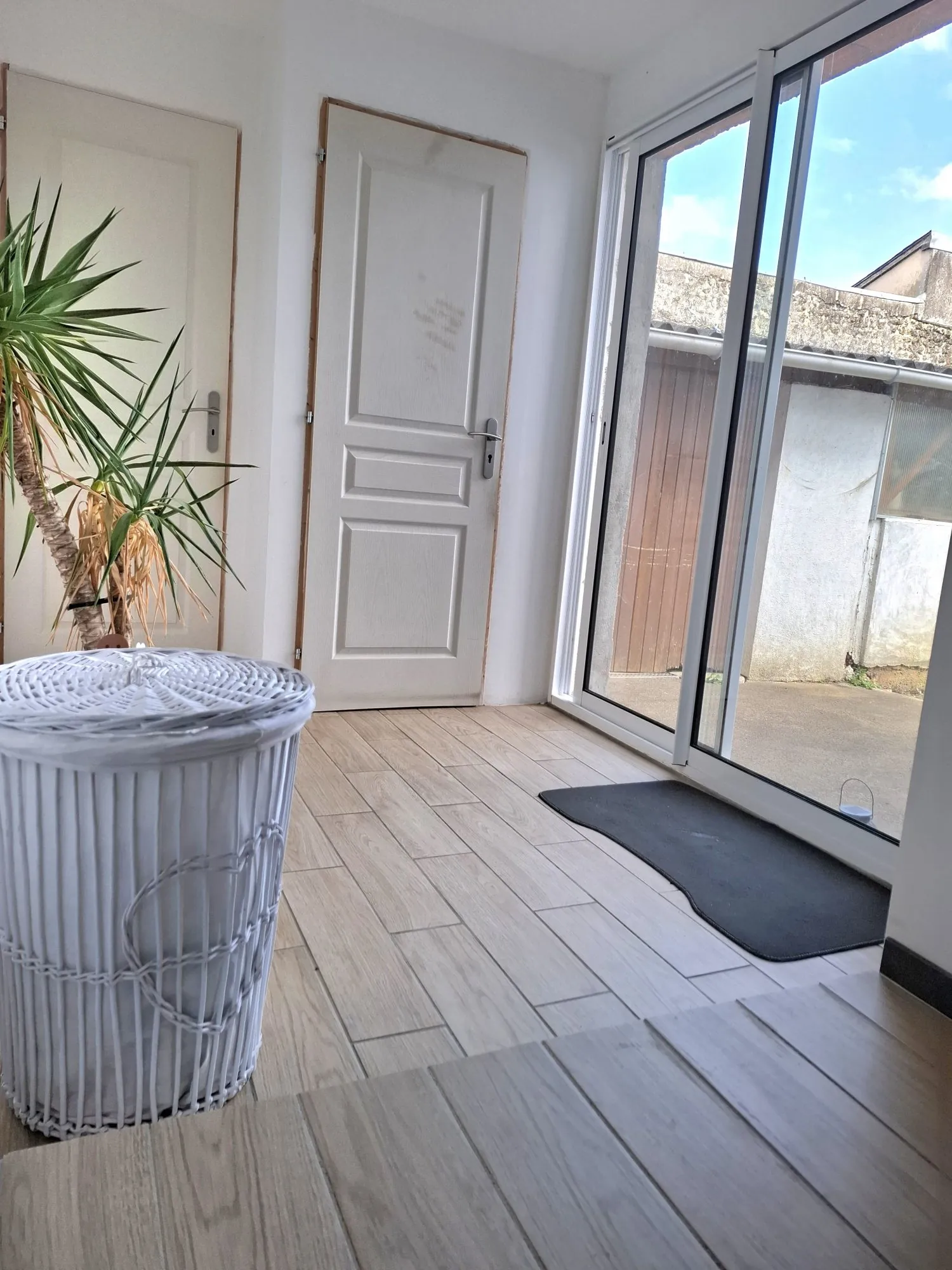 Maison familiale de 179 m² avec terrain de 2000 m² à René 