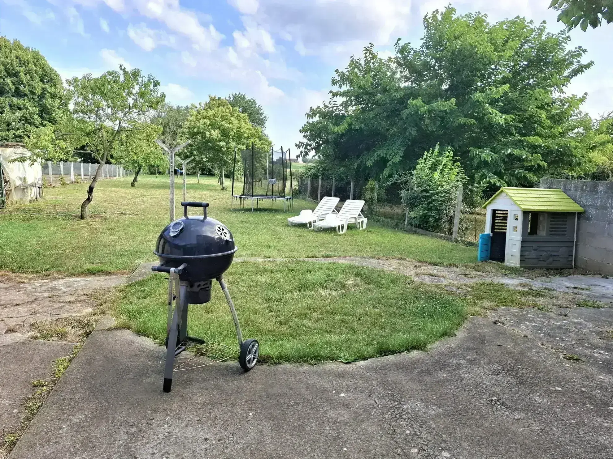 Maison familiale de 179 m² avec terrain de 2000 m² à René 