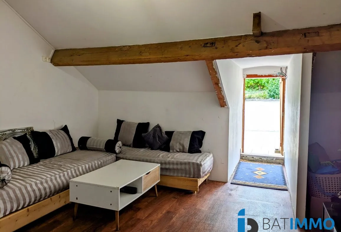 Maison rénovée à Carmaux avec 4 garages et terrasses, 140 m² 