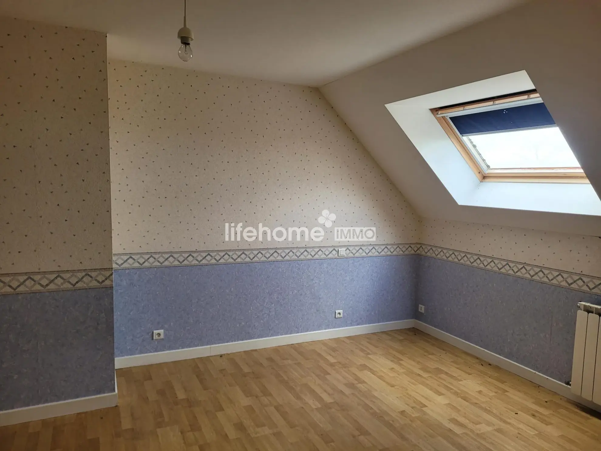 Grande maison individuelle à vendre à Saint-Pierre-Le-Moutier - 175 m² 