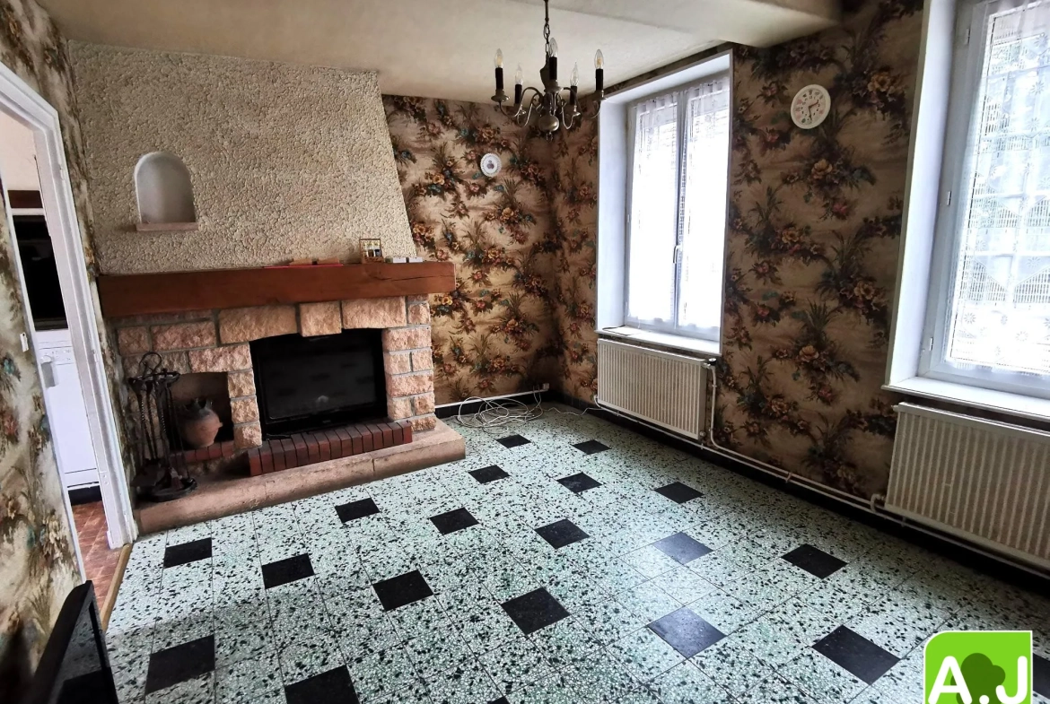 Maison 3 chambres à Ezy-sur-Eure à rénover avec terrain clos 