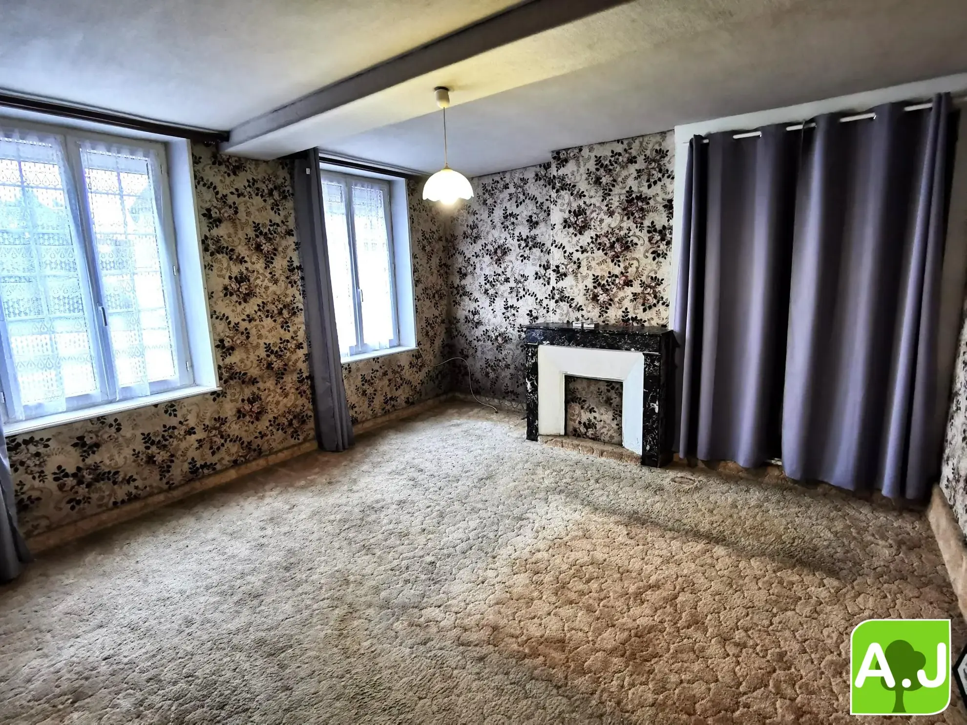 Maison 3 chambres à Ezy-sur-Eure à rénover avec terrain clos 