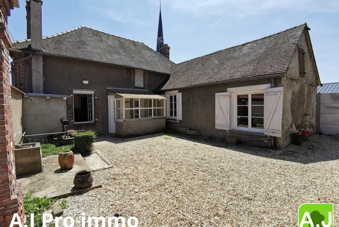 Maison 3 chambres à Ezy-sur-Eure à rénover avec terrain clos 