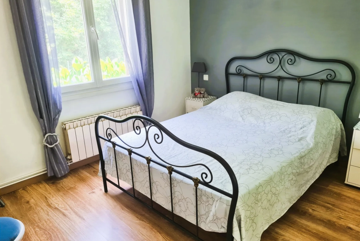Charmante maison de plain-pied avec jardin et performance énergétique à Alès 