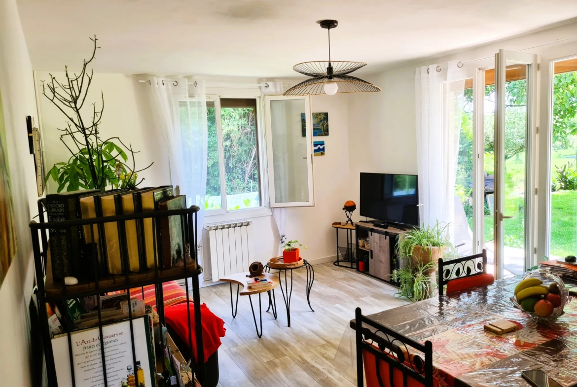 Charmante maison de plain-pied avec jardin et performance énergétique à Alès 