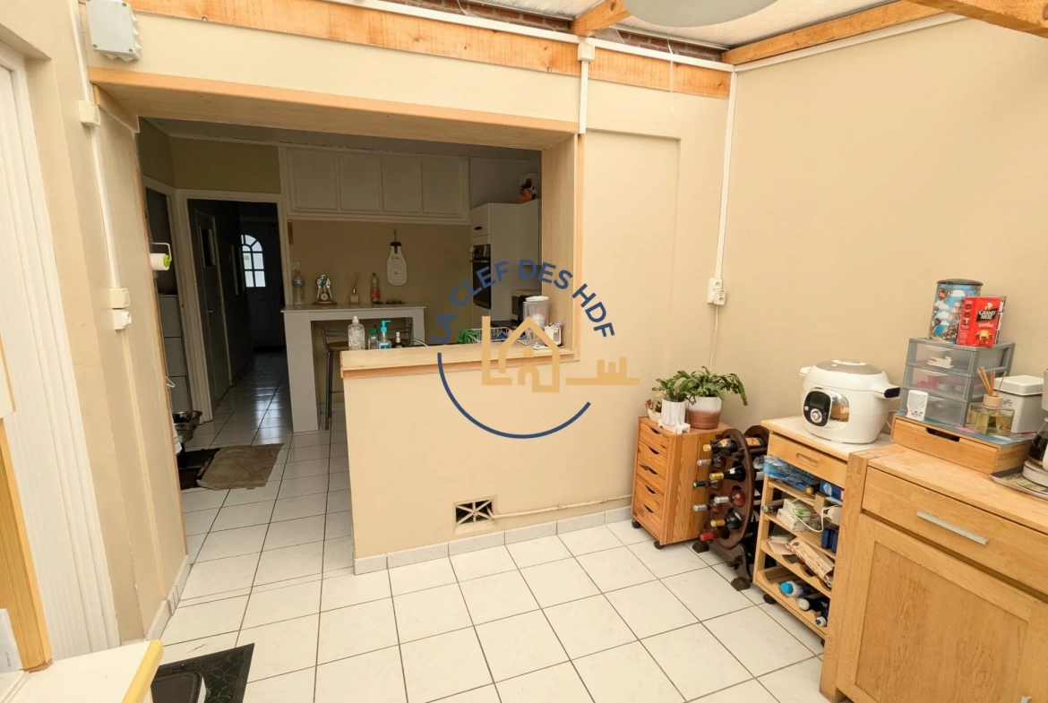 Charmante maison mitoyenne à vendre à Corbehem, 88,70 m² avec jardin et potentiel de rénovation 