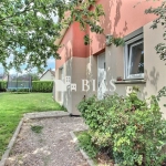 Maison à vendre à Grand Bourgtheroulde, 4 chambres, terrain clos, proche commerces