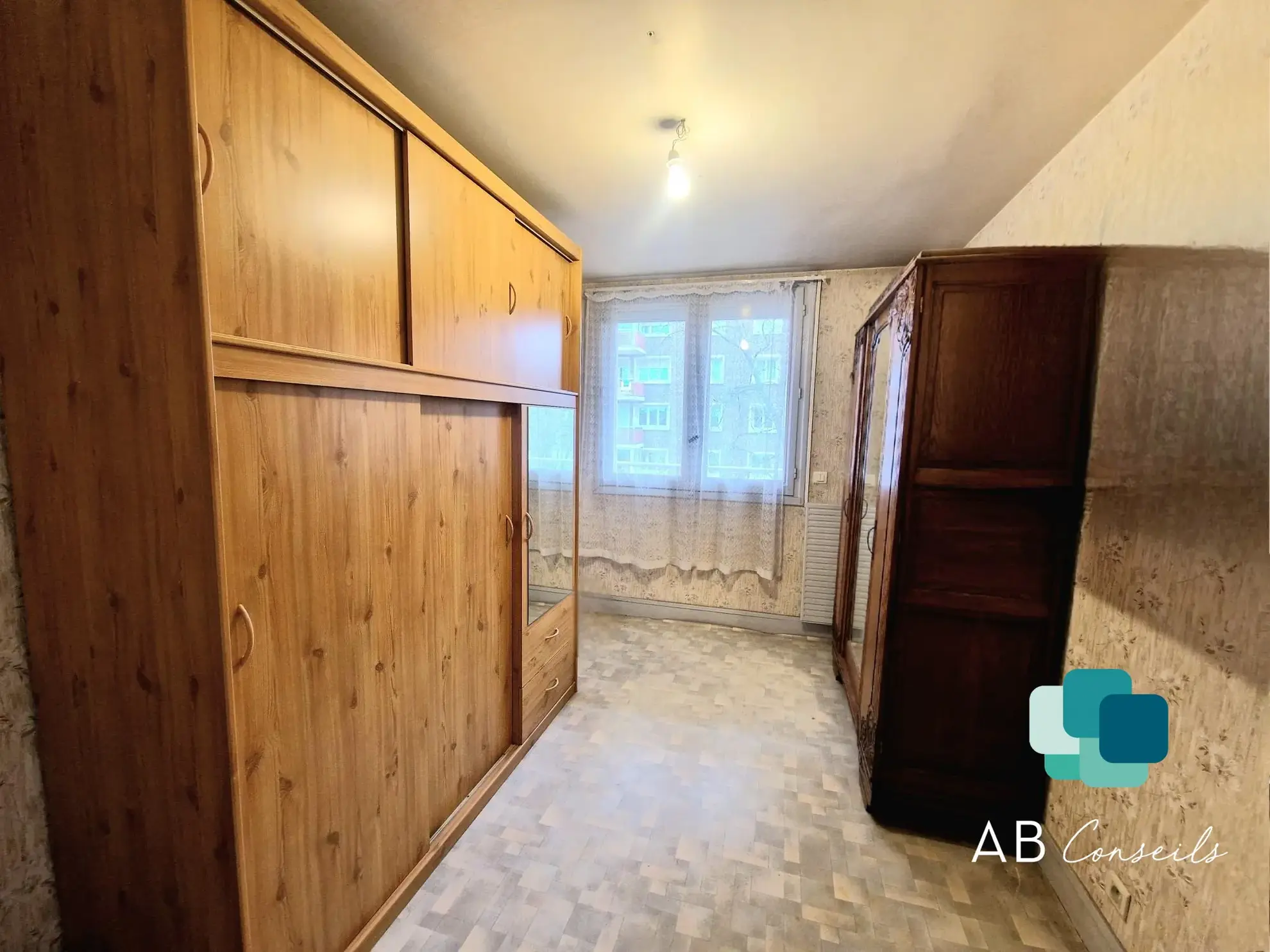 Appartement 4 pièces lumineux avec balcon et cave à Sotteville-lès-Rouen 