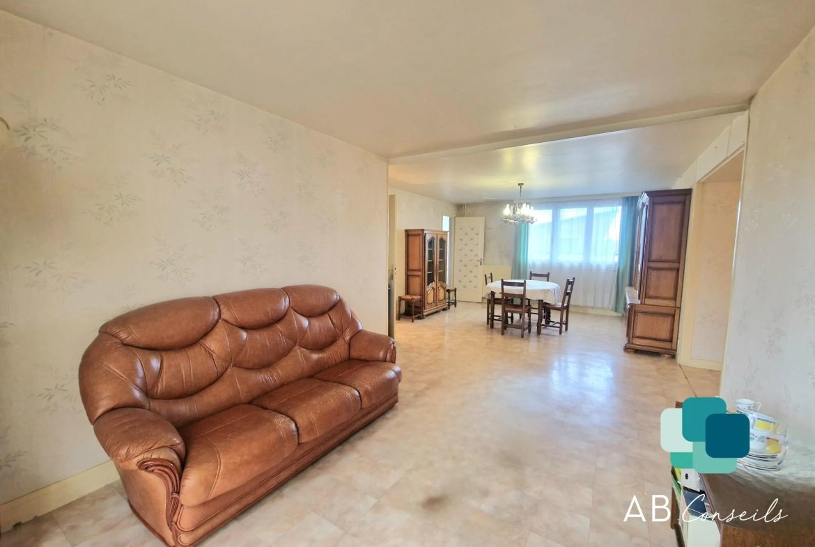 Appartement 4 pièces lumineux avec balcon et cave à Sotteville-lès-Rouen 