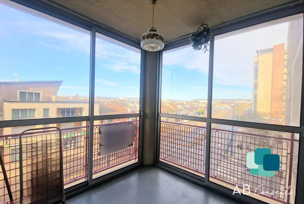 Appartement 4 pièces lumineux avec balcon et cave à Sotteville-lès-Rouen 