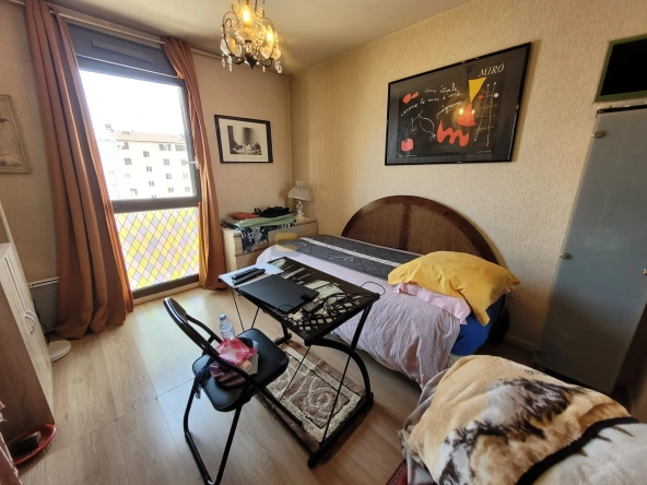 Appartement 2 pièces en centre d'Annemasse, idéal investisseur