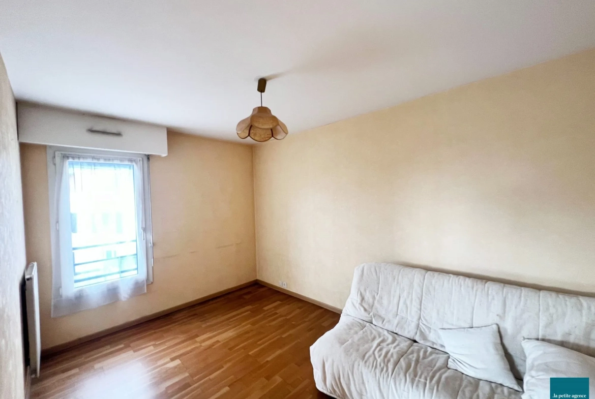 Appartement F3 à vendre à Caen avec cave, parking et lumineux dans le quartier Haie-Vigné 
