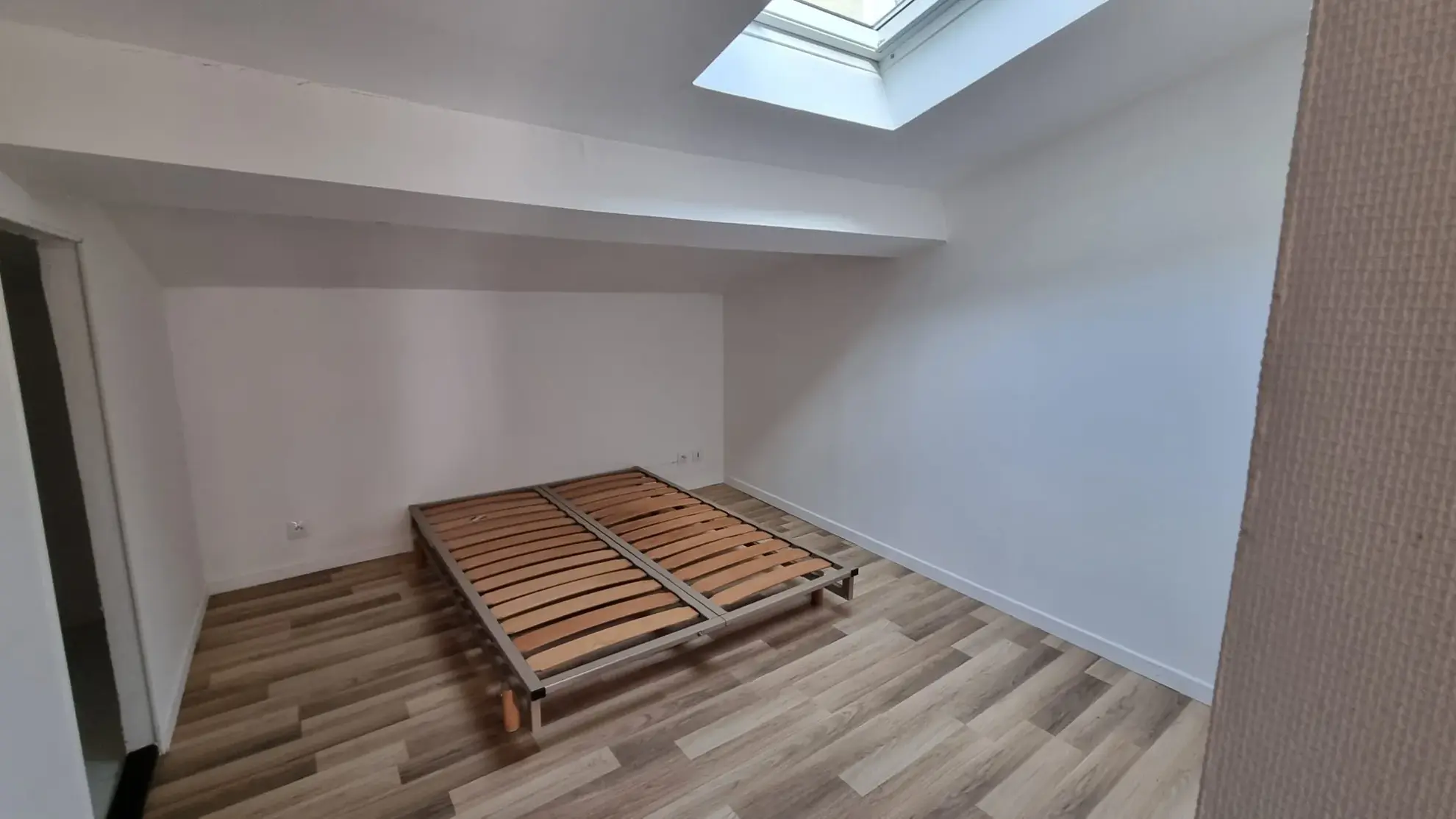 Maison à Mondonville avec deux appartements locatifs, faible charge, bon rendement 