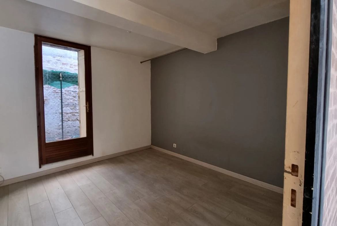 Maison à Mondonville avec deux appartements locatifs, faible charge, bon rendement 