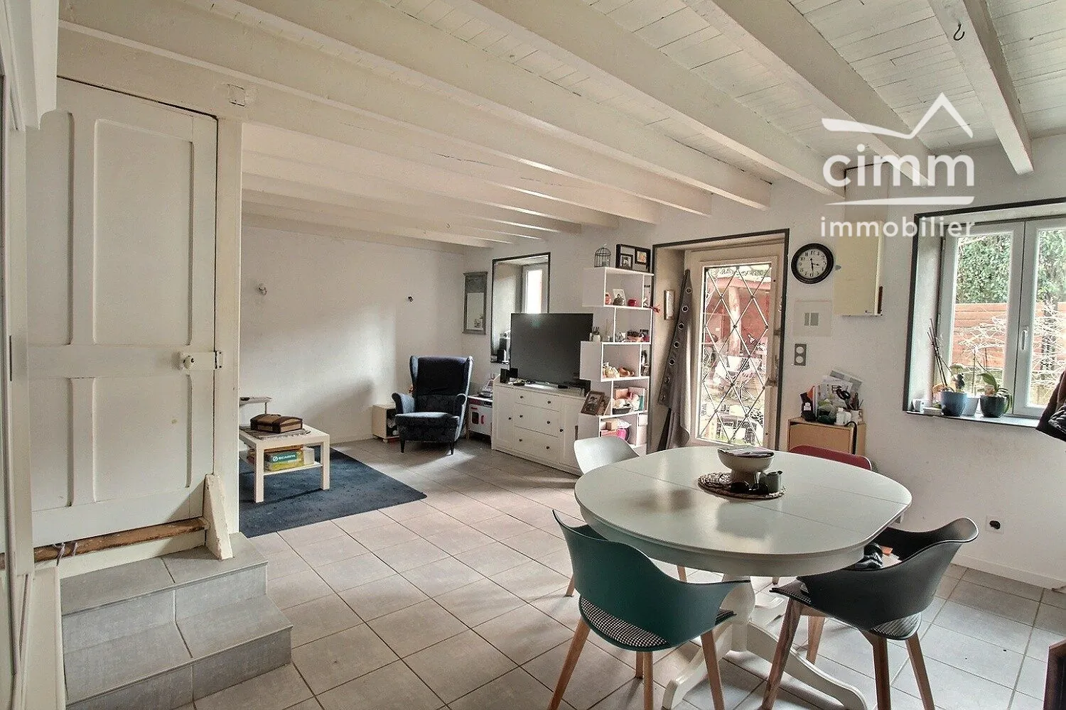 Maison à vendre à Beaufort - 94 m² avec dépendances et terrain arboré 