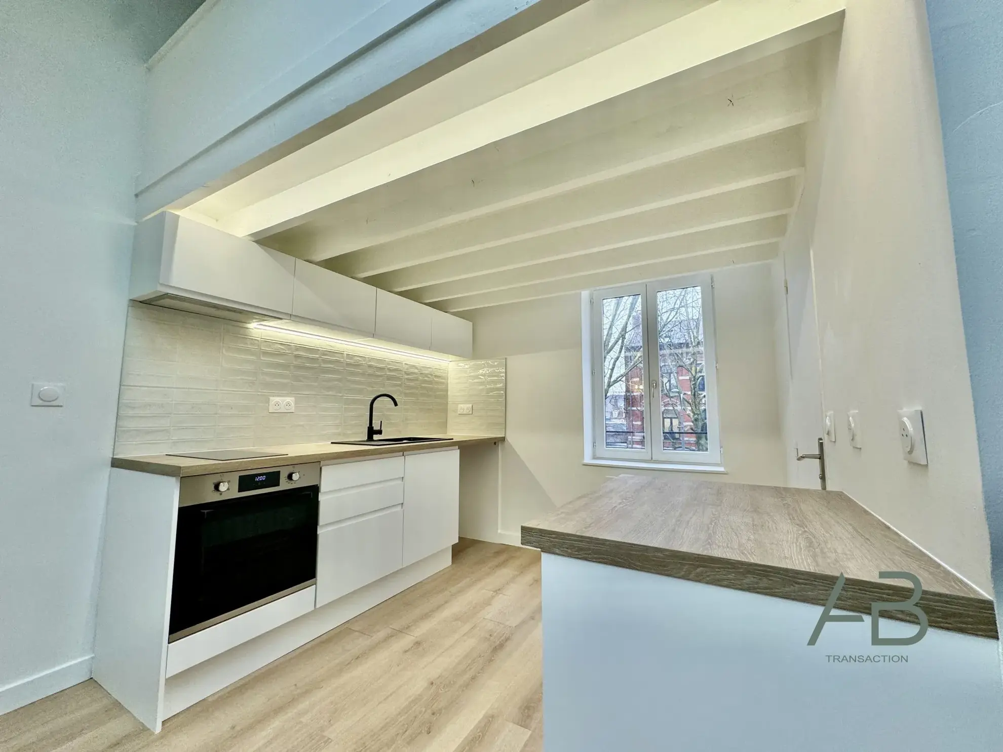Appartement T1 bis/T2 rénové à Lille JB Lebas, idéal investisseur ou primo-accédant 