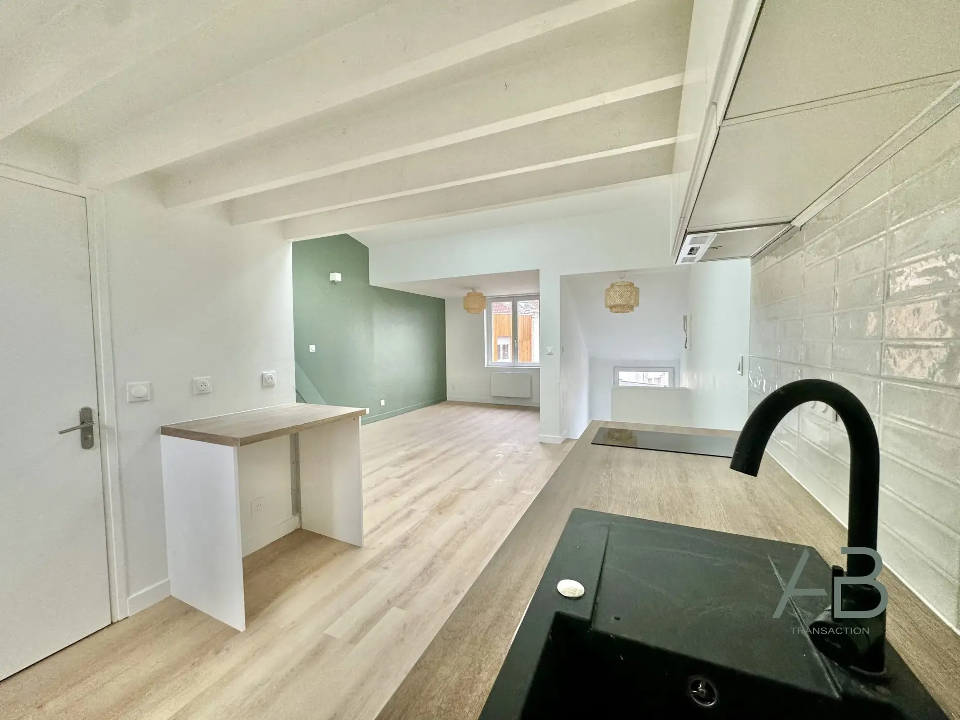 Appartement T1 bis/T2 rénové à Lille JB Lebas, idéal investisseur ou primo-accédant 