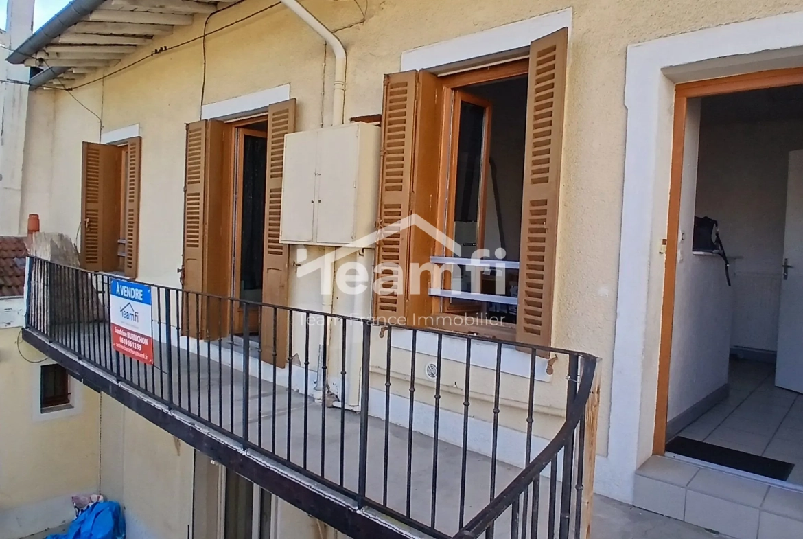 Appartement T3 de 56 m² avec balcon à Roanne – Investissement locatif idéal 