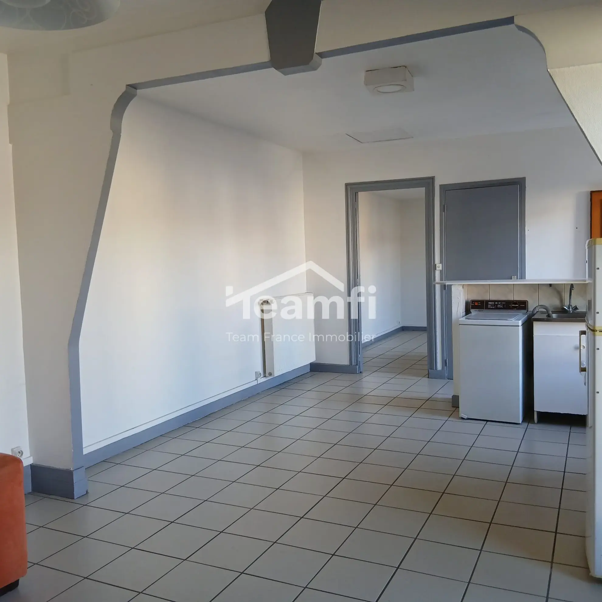 Appartement T3 de 56 m² avec balcon à Roanne – Investissement locatif idéal 