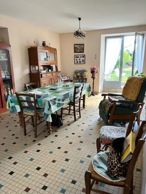 Maison à vendre à Masseube avec jardin ensoleillé et 3 chambres 