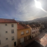 Appartement lumineux avec vue sur Céret, cave et parking - Opportunité à saisir