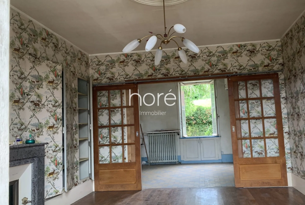 Maison ancienne à rénover avec jardin et dépendances à Dixmont 89500 