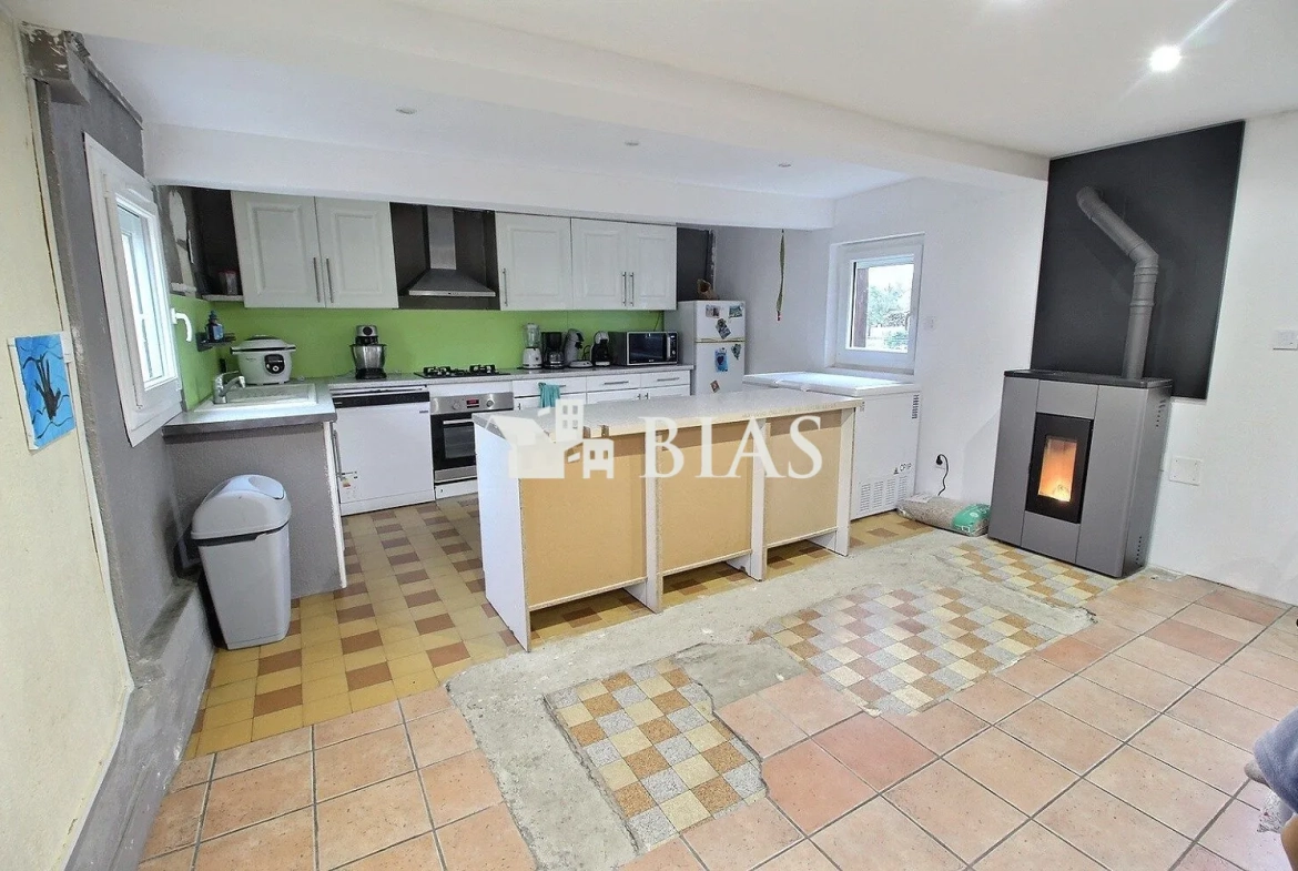 Maison à vendre à Buchy - 90 m² dans un cadre calme et agréable 