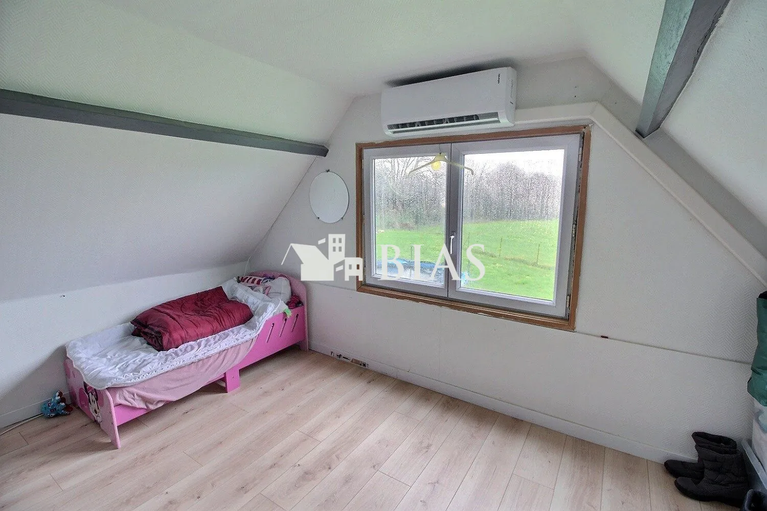 Maison à vendre à Buchy - 90 m² dans un cadre calme et agréable 