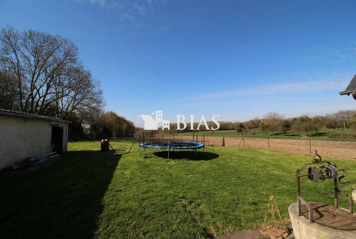 Maison à vendre à Buchy - 90 m² dans un cadre calme et agréable 