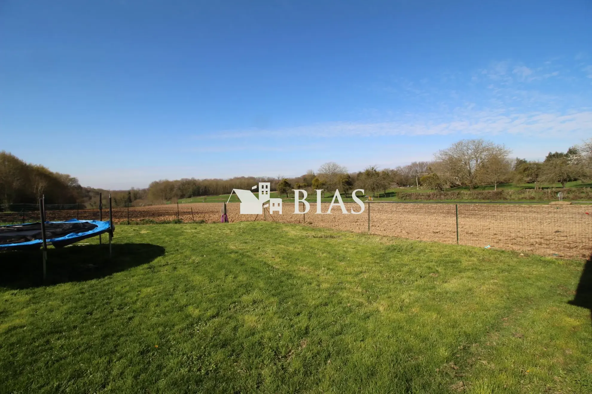 Maison à vendre à Buchy - 90 m² dans un cadre calme et agréable 