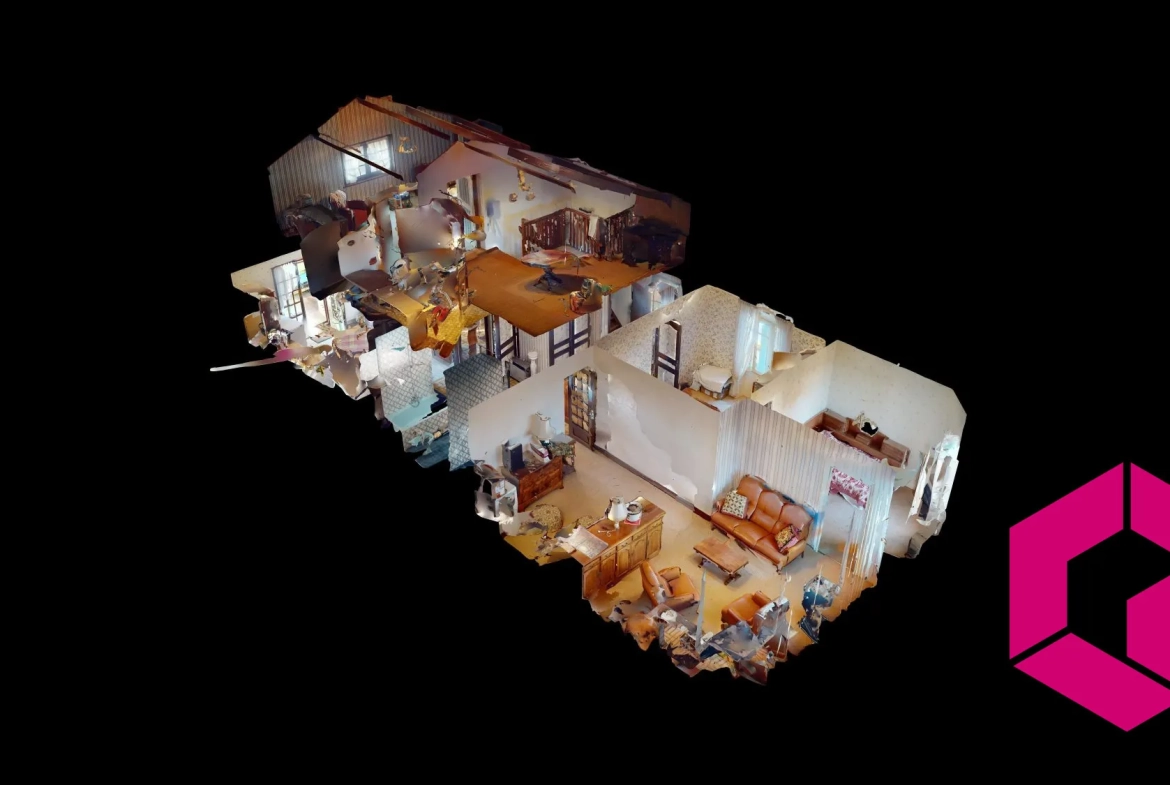 Maison à vendre au centre de Luriecq avec terrain et dépendance 