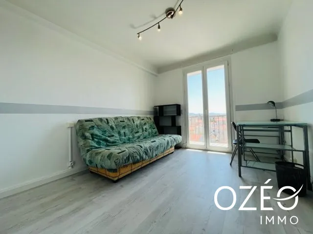 Appartement T3 rénové de 56 m² avec balcon à Perpignan centre-ville 