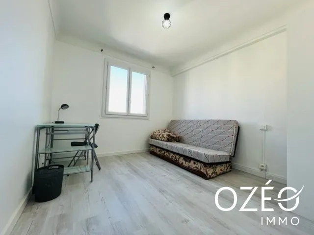 Appartement T3 rénové de 56 m² avec balcon à Perpignan centre-ville 